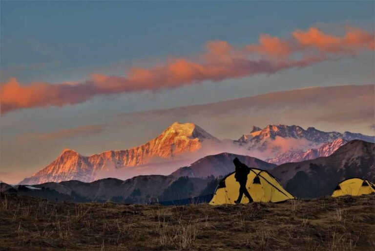 Dayara Bugyal Trek 2025